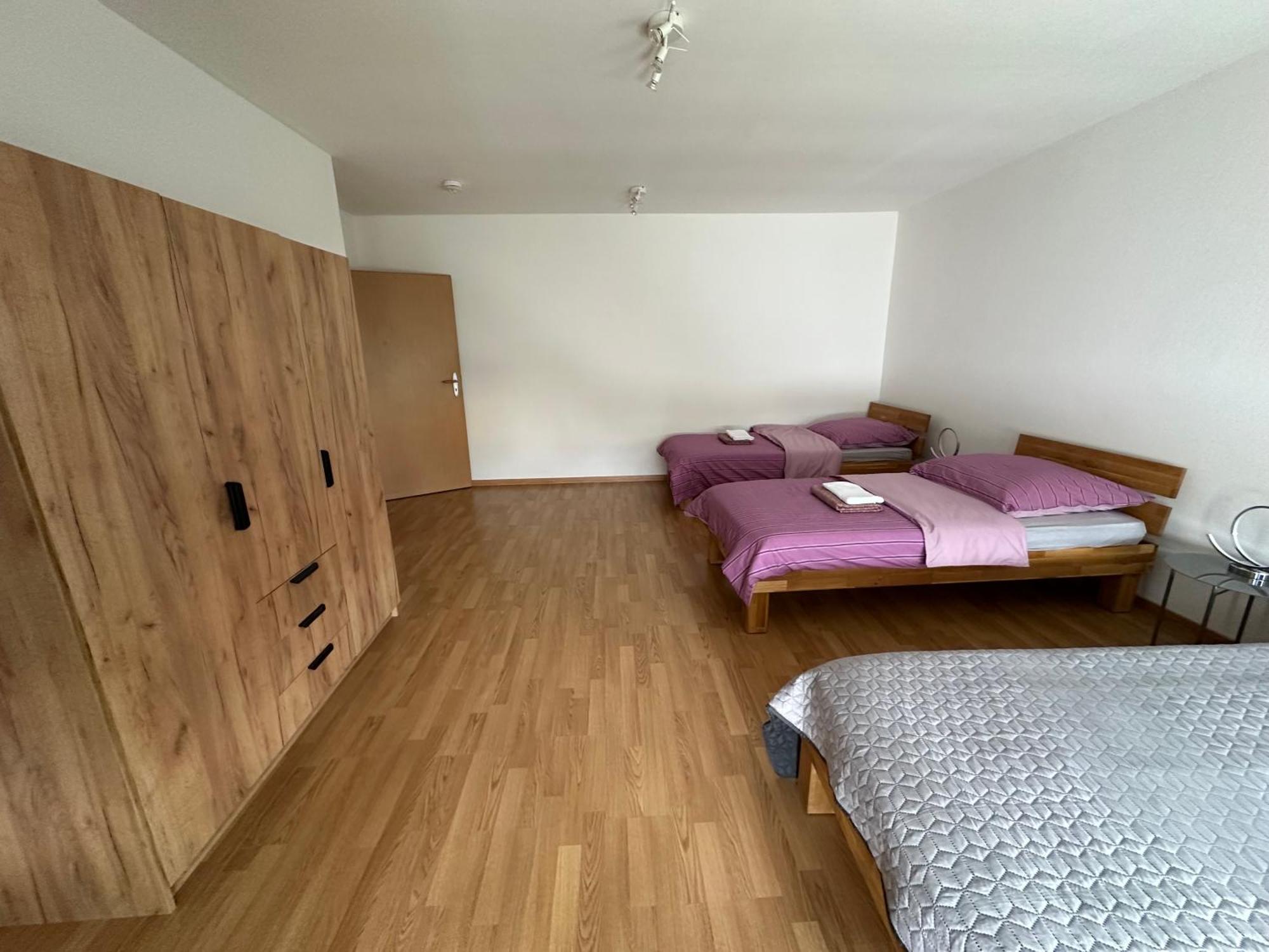 Grosses Apartment Im Dg Lipsk Zewnętrze zdjęcie