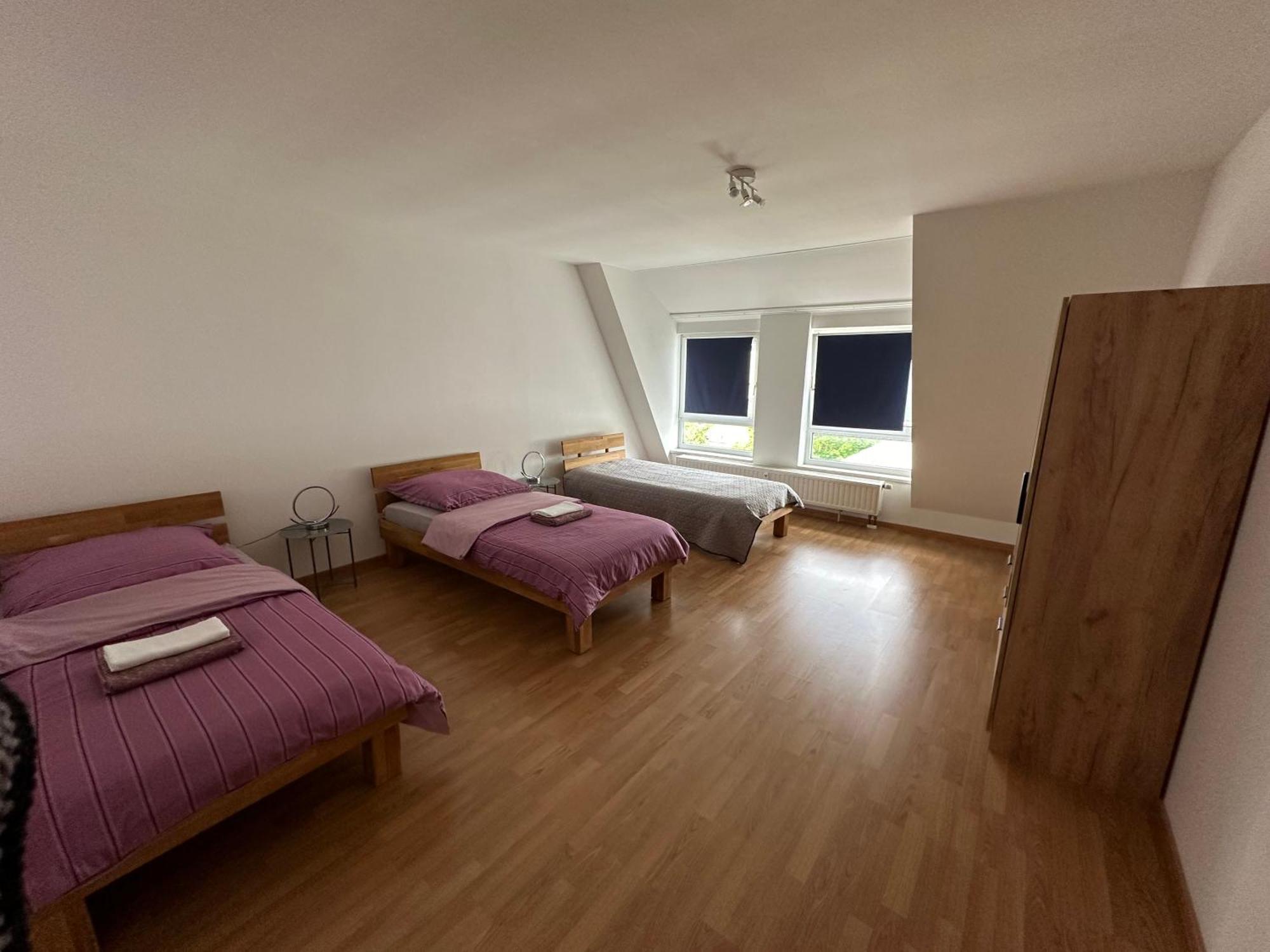 Grosses Apartment Im Dg Lipsk Zewnętrze zdjęcie